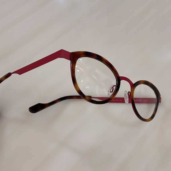 ANNE ET VALENTIN アンバレンタインFOSSETTE U78